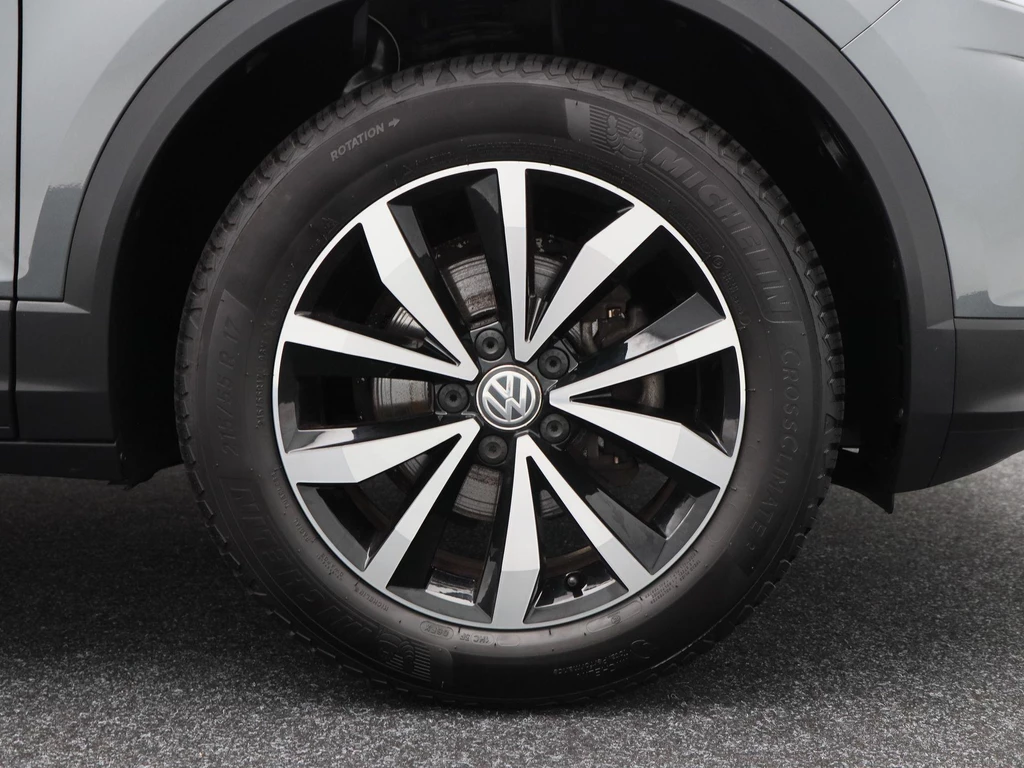 Volkswagen T-Roc – foto 12