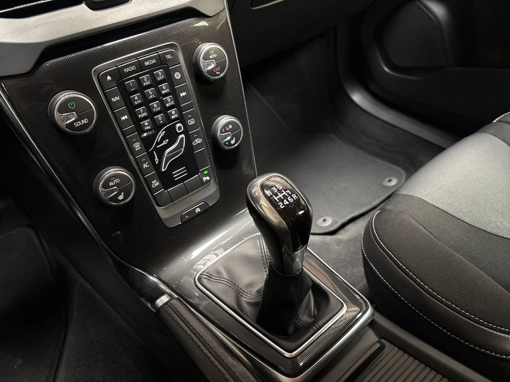 Volvo V40 – foto 11