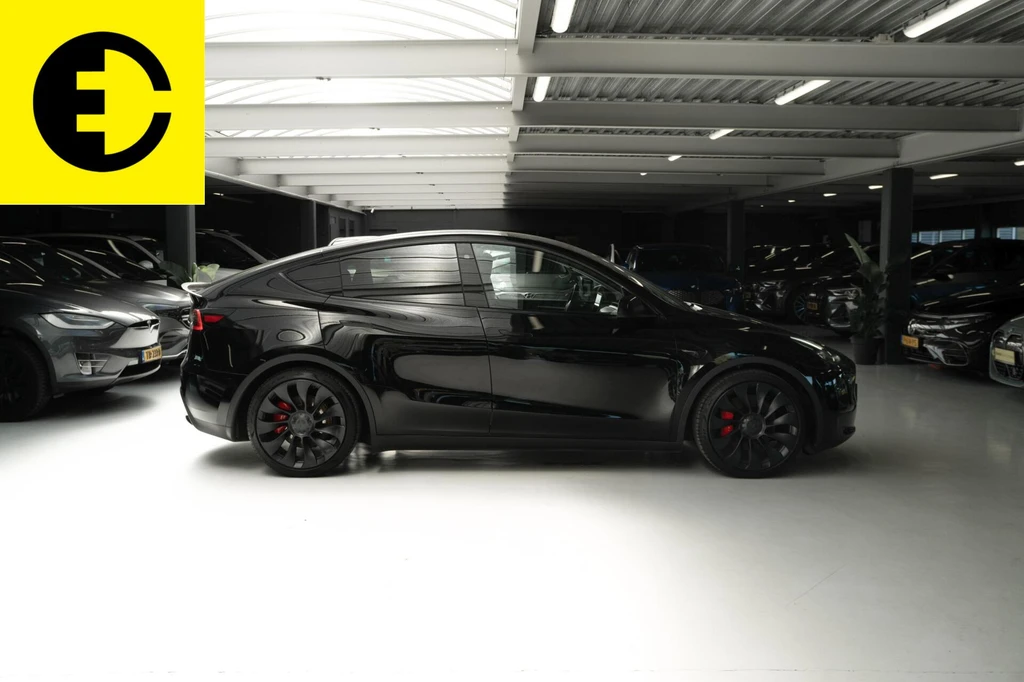 Tesla Model Y – foto 15
