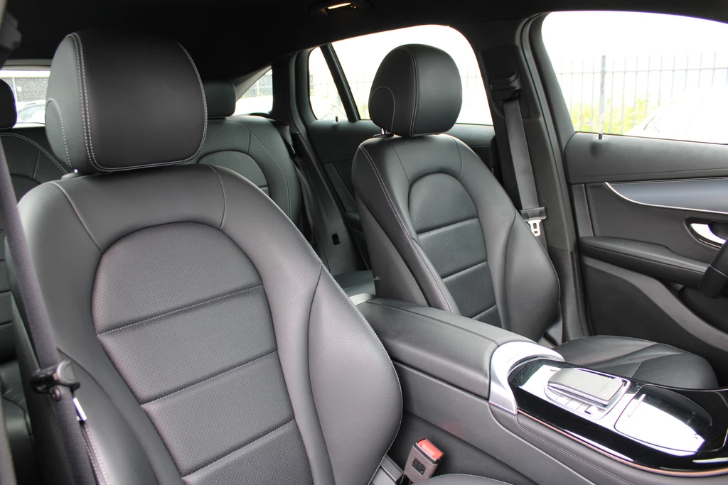 Mercedes-Benz EQC – foto 13