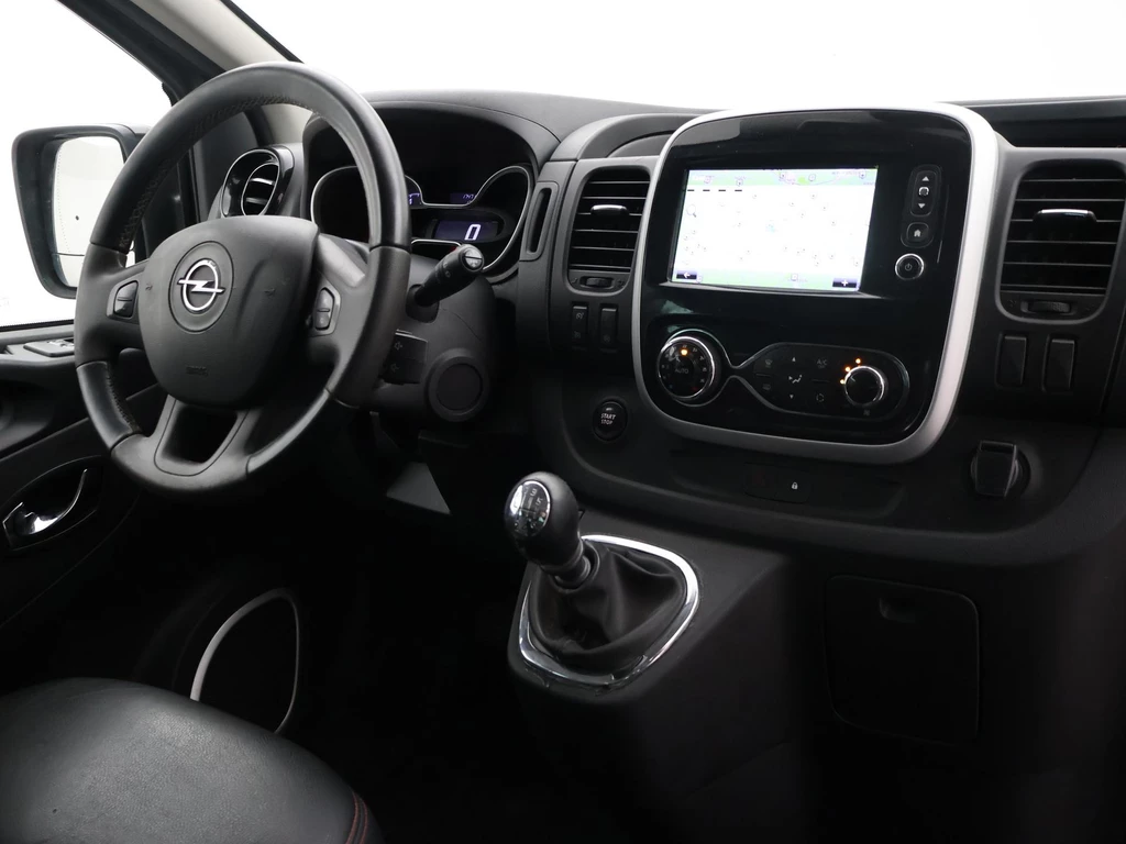 Opel Vivaro – foto 9