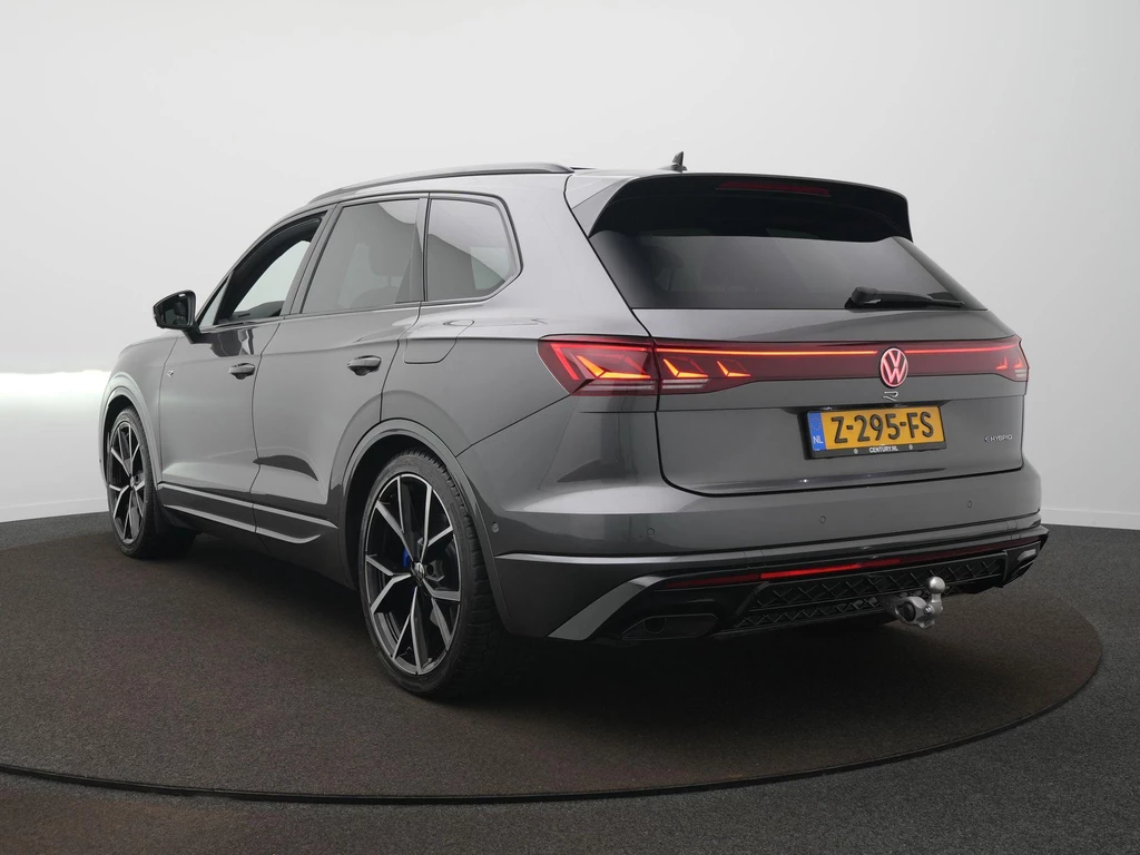 Volkswagen Touareg – foto 5