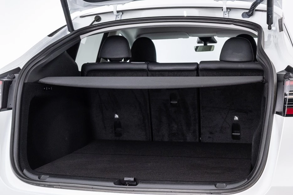Tesla Model Y – foto 37