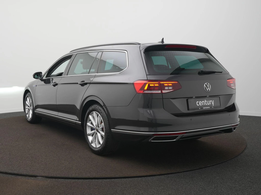 Volkswagen Passat – foto 4
