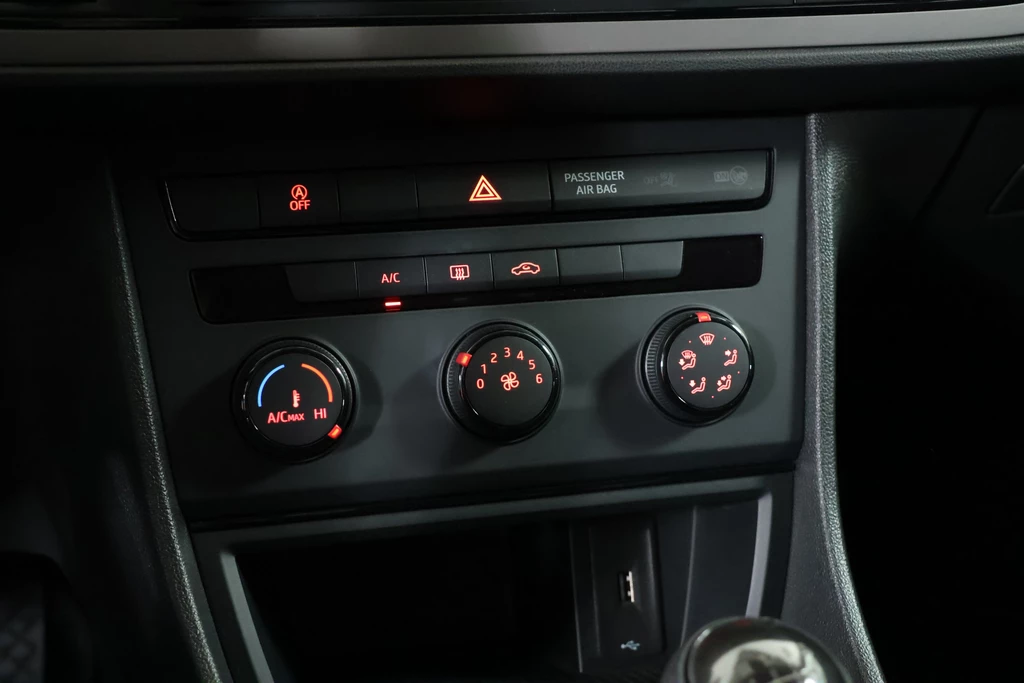 SEAT Leon – foto 18