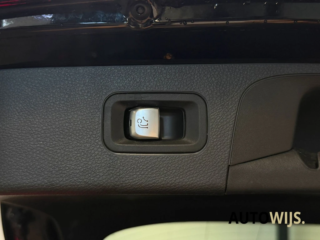 Mercedes-Benz GLC – foto 28