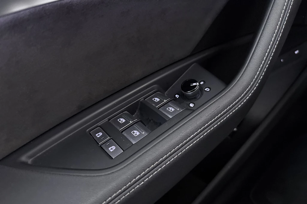 Audi e-tron – foto 16