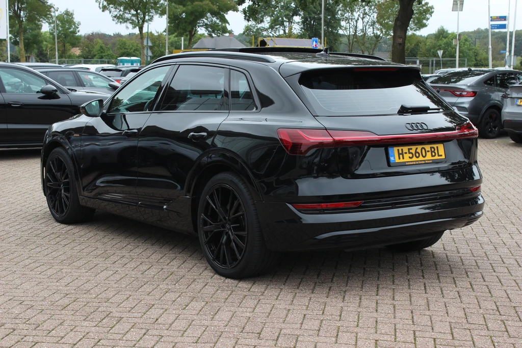 Audi e-tron – foto 3
