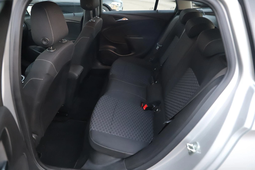 Opel Astra – foto 8