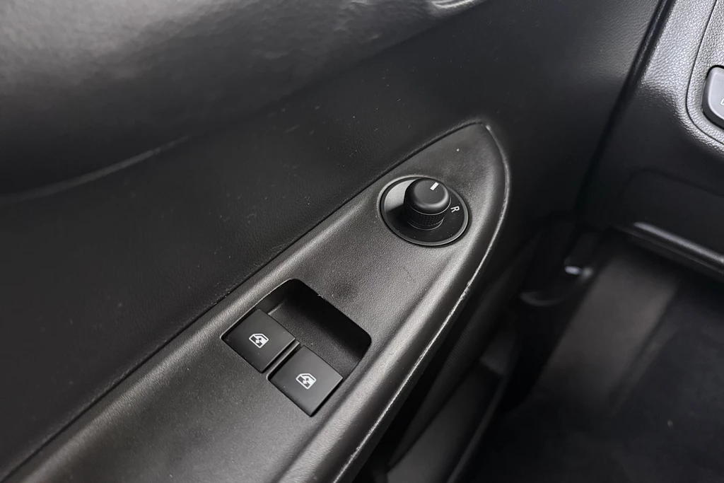 Opel KARL – foto 16