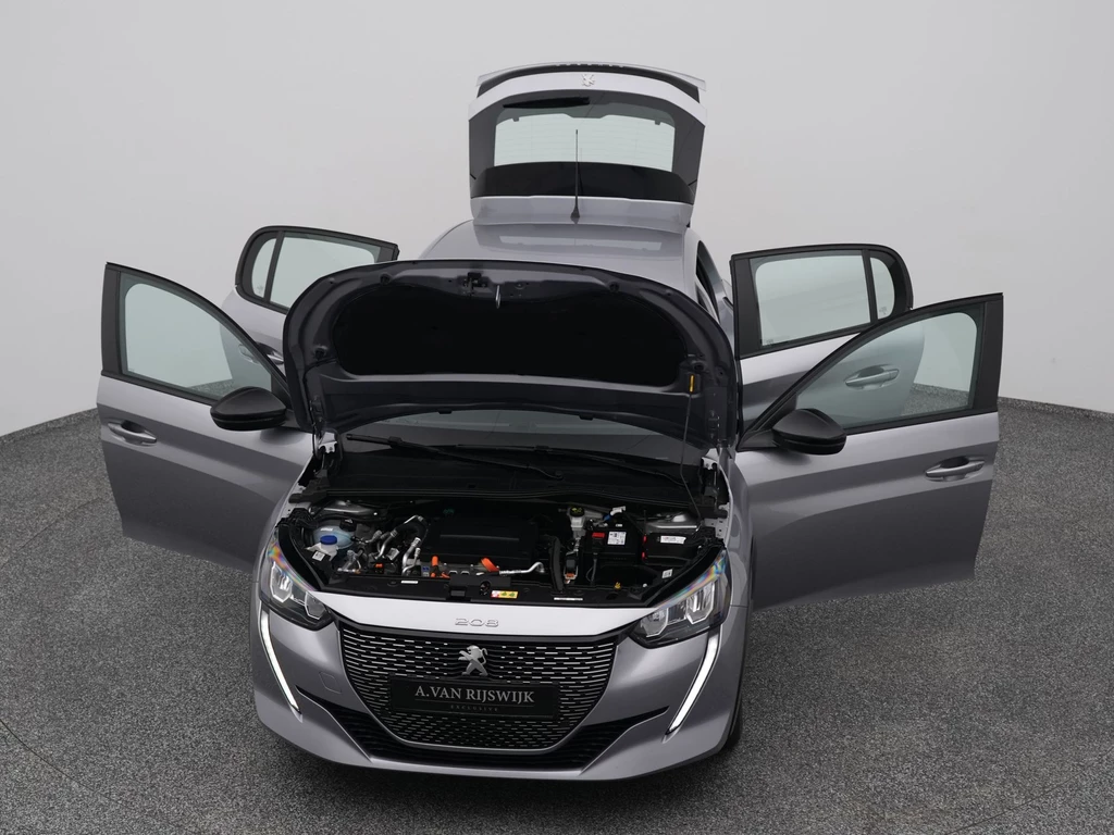 Peugeot e-208 – foto 18