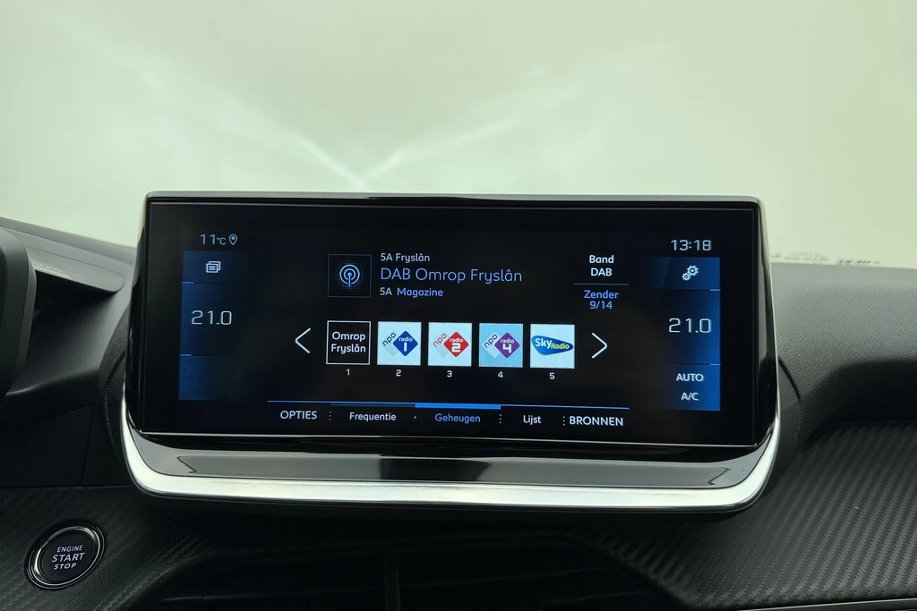 Peugeot 208 – foto 18
