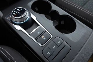 Ford Kuga – thumbnail 18