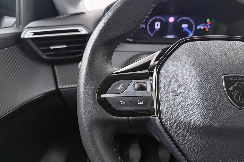 Peugeot 208 – foto 17
