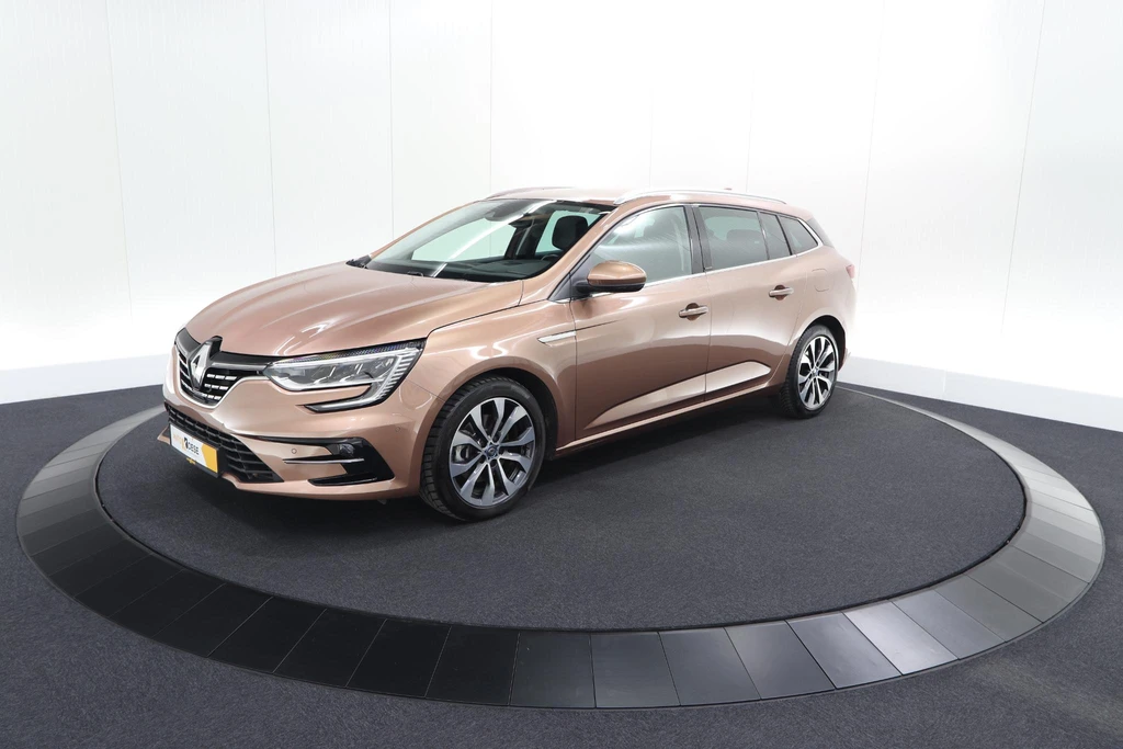 Renault Megane E-Tech – foto 2