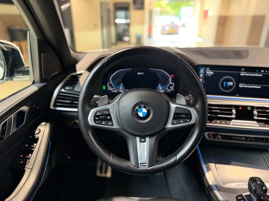 BMW X5 – foto 32