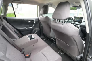 Toyota RAV4 – thumbnail 12