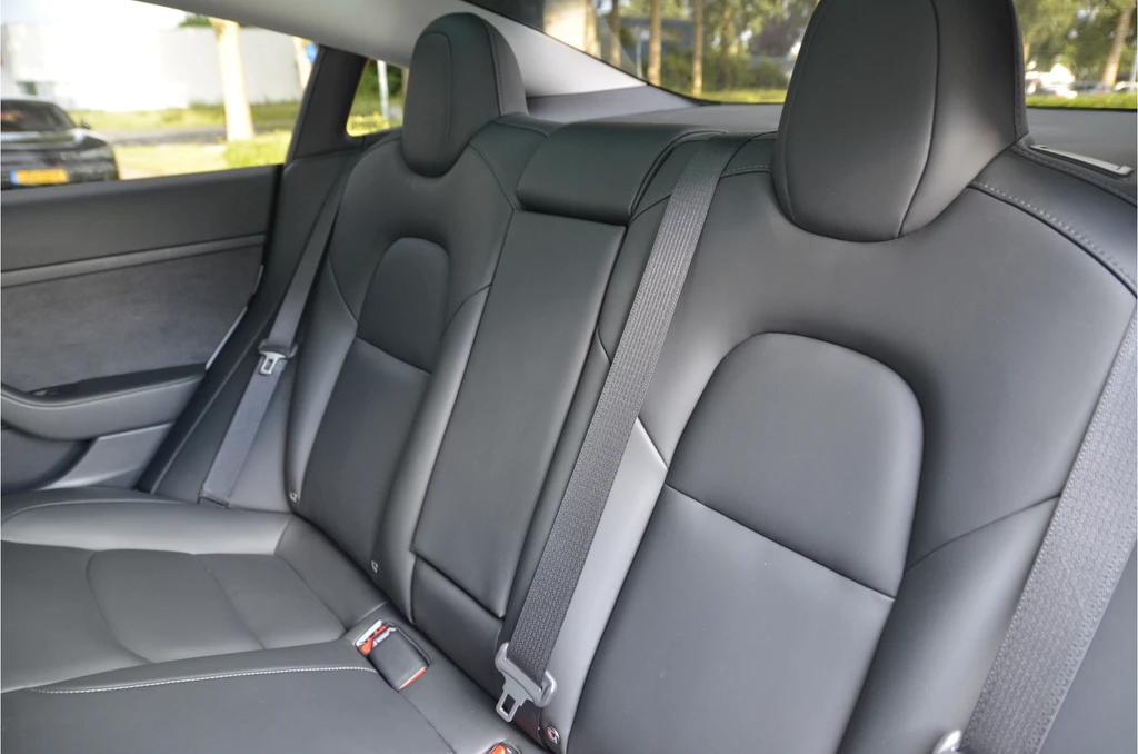 Tesla Model 3 – foto 13