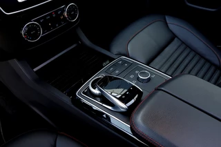 Mercedes-Benz GLE – thumbnail 33