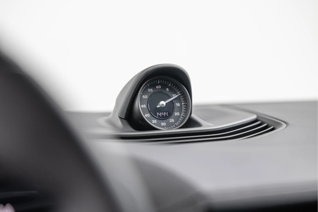Porsche Taycan – foto 24