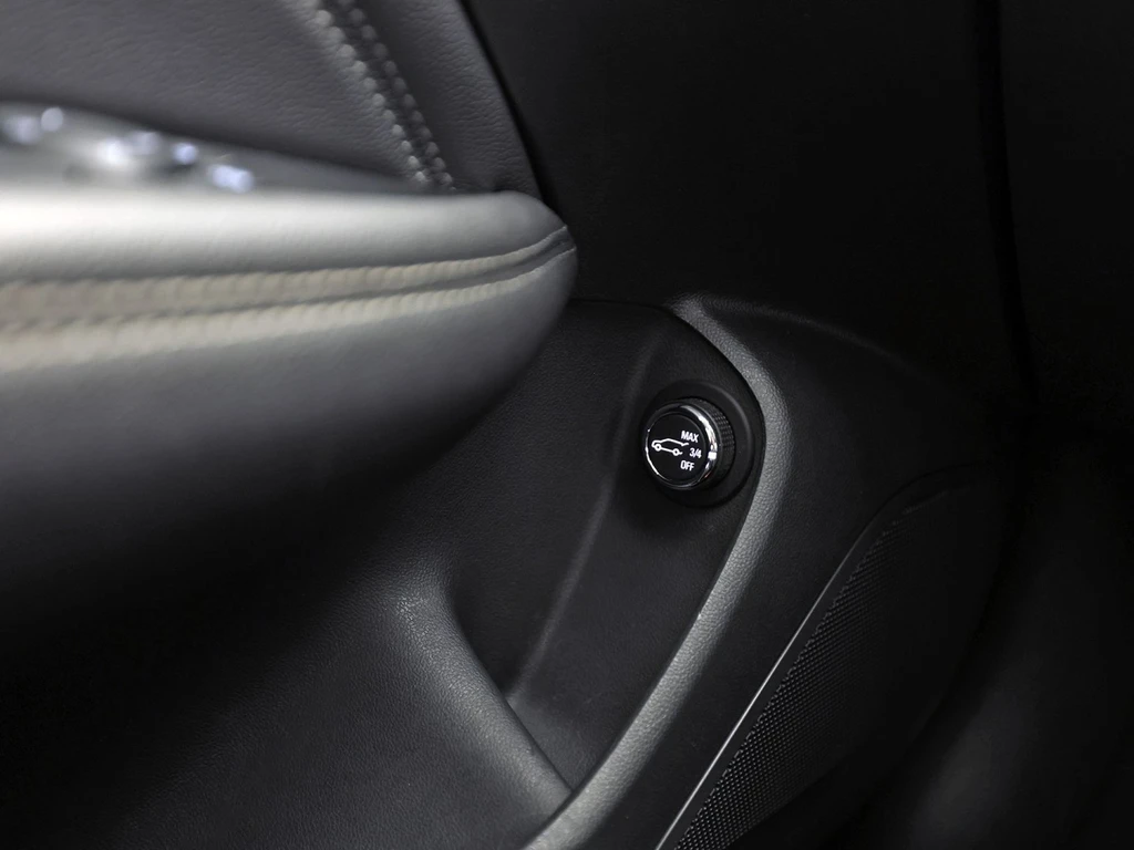 Opel Insignia – foto 26