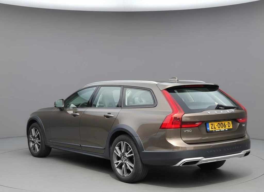Volvo V90 – foto 2