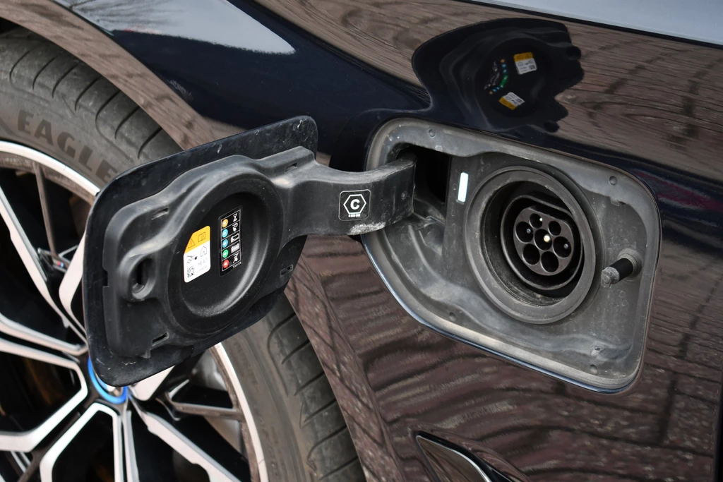 BMW 5 Serie – foto 59