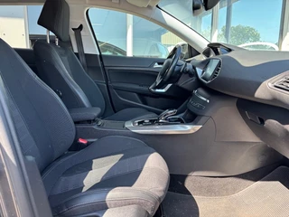 Peugeot 308 – thumbnail 8
