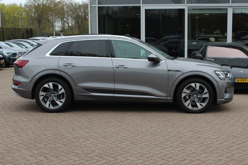Audi e-tron – foto 5
