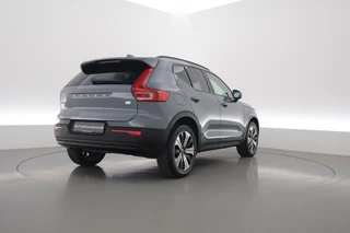Volvo XC40 – thumbnail 4