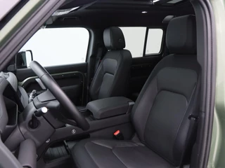Land Rover Defender – thumbnail 11