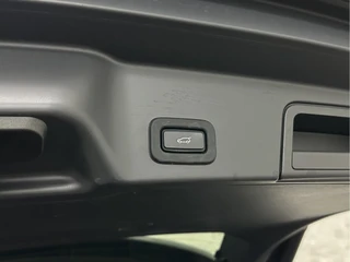 Land Rover Range Rover Evoque – thumbnail 26
