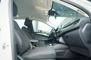 Ford Kuga – thumbnail 25