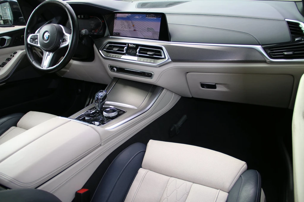 BMW X5 – foto 11