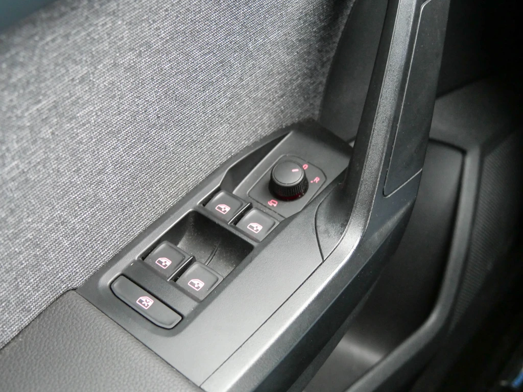 SEAT Arona – foto 15