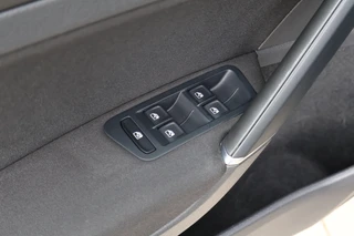 Volkswagen Golf – thumbnail 31