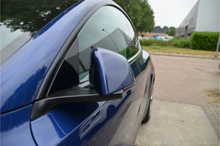 Tesla Model Y – thumbnail 29