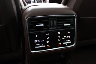 Porsche Cayenne – thumbnail 31