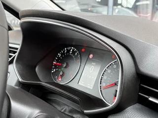 Renault Clio – thumbnail 45