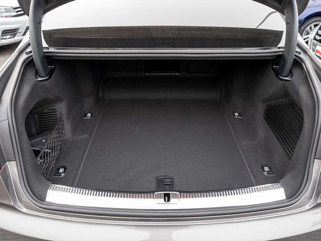 Audi A8 – foto 14