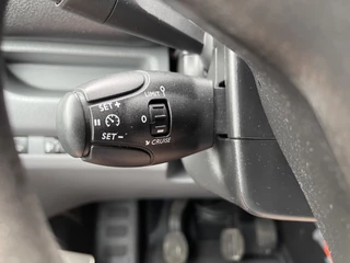 Opel Vivaro – thumbnail 25