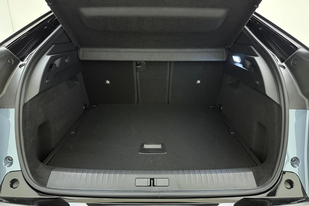 Peugeot e-3008 – foto 12
