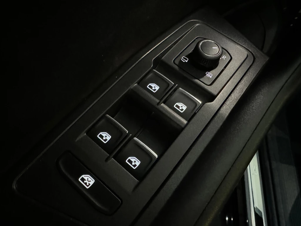 Volkswagen T-Roc – foto 15