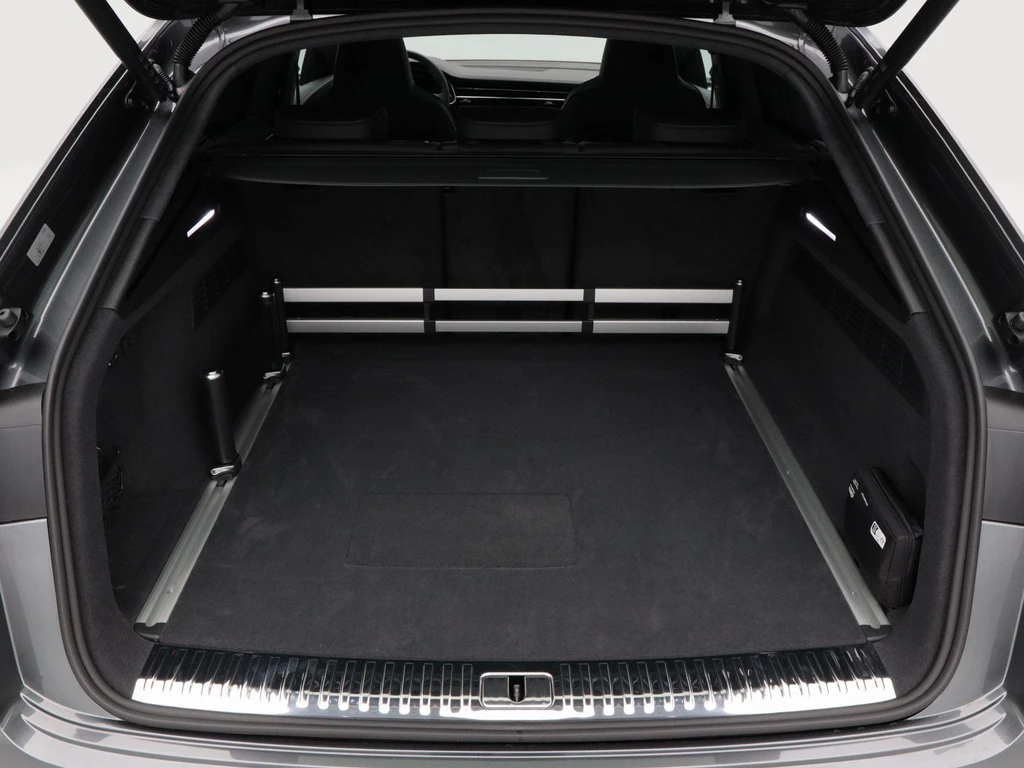 Audi Q8 – foto 19