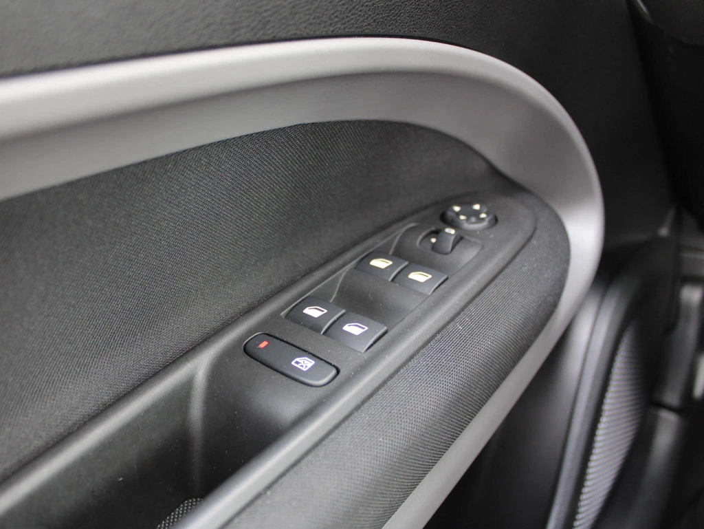 Jeep Avenger – foto 21