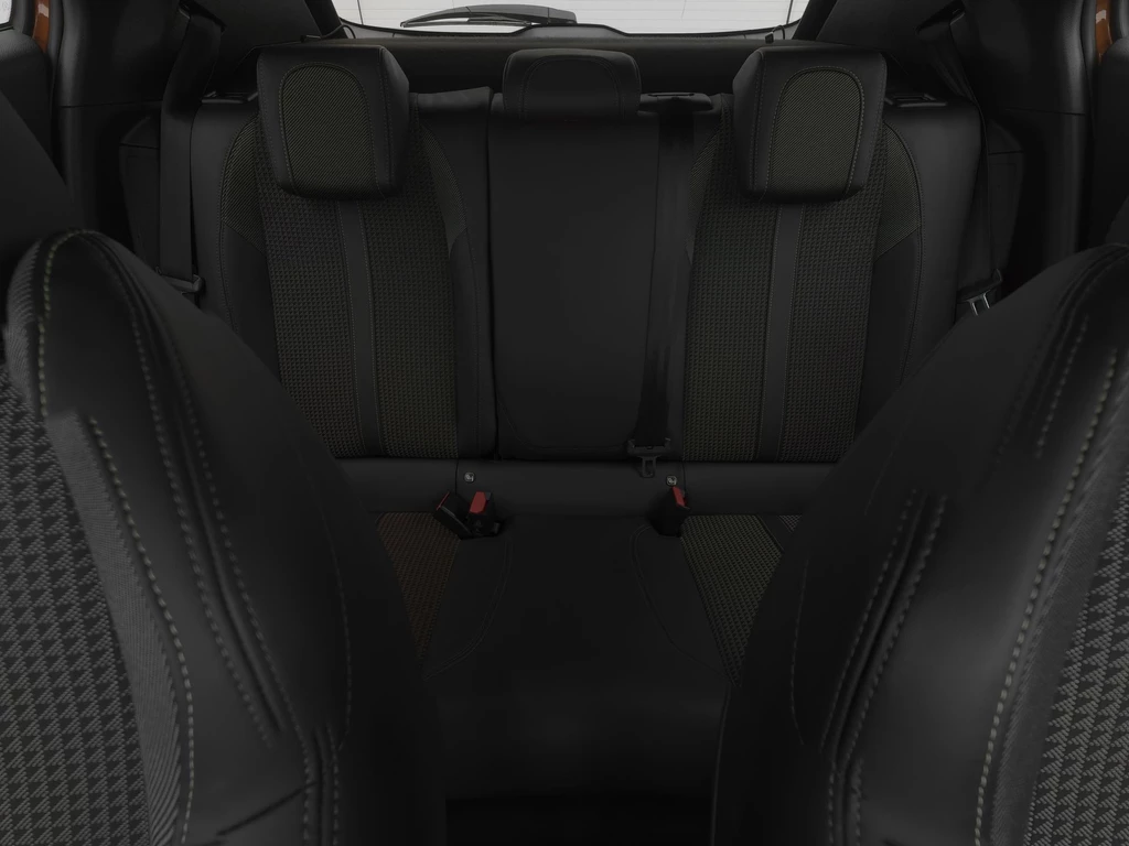 Peugeot e-2008 – foto 23