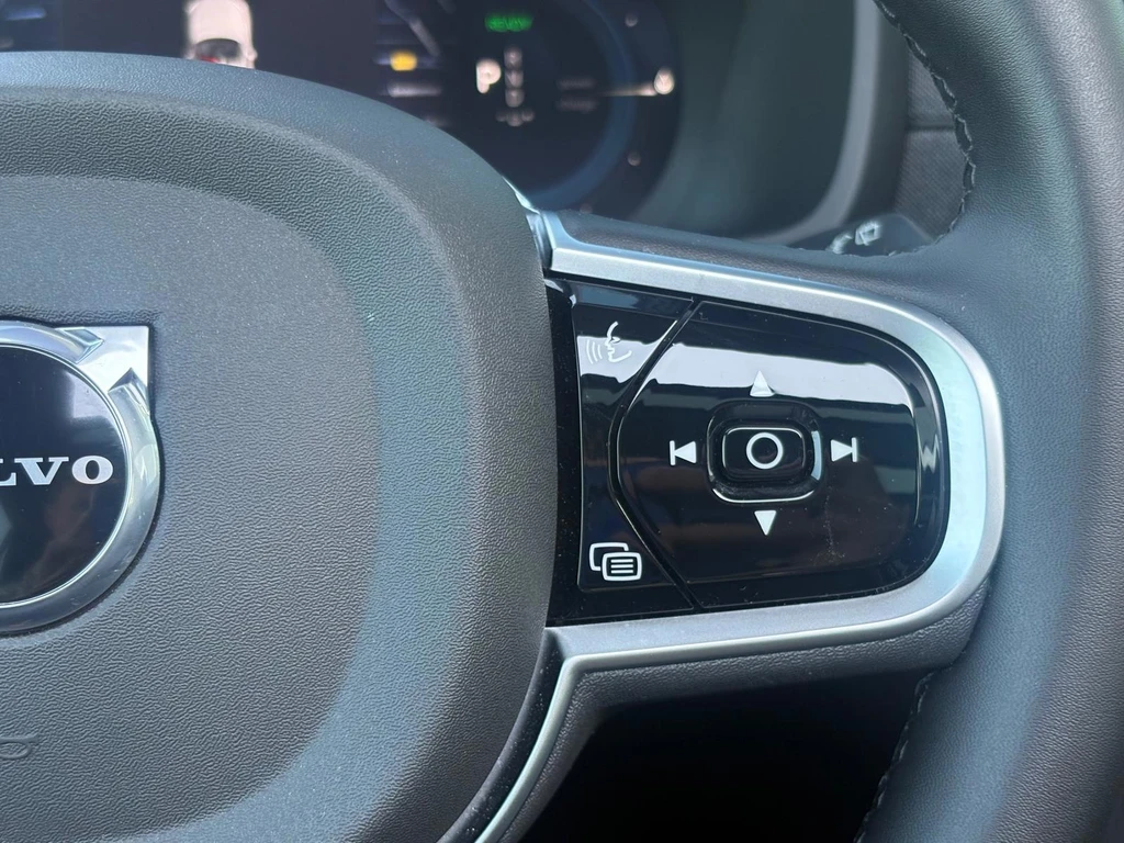 Volvo XC90 – foto 15