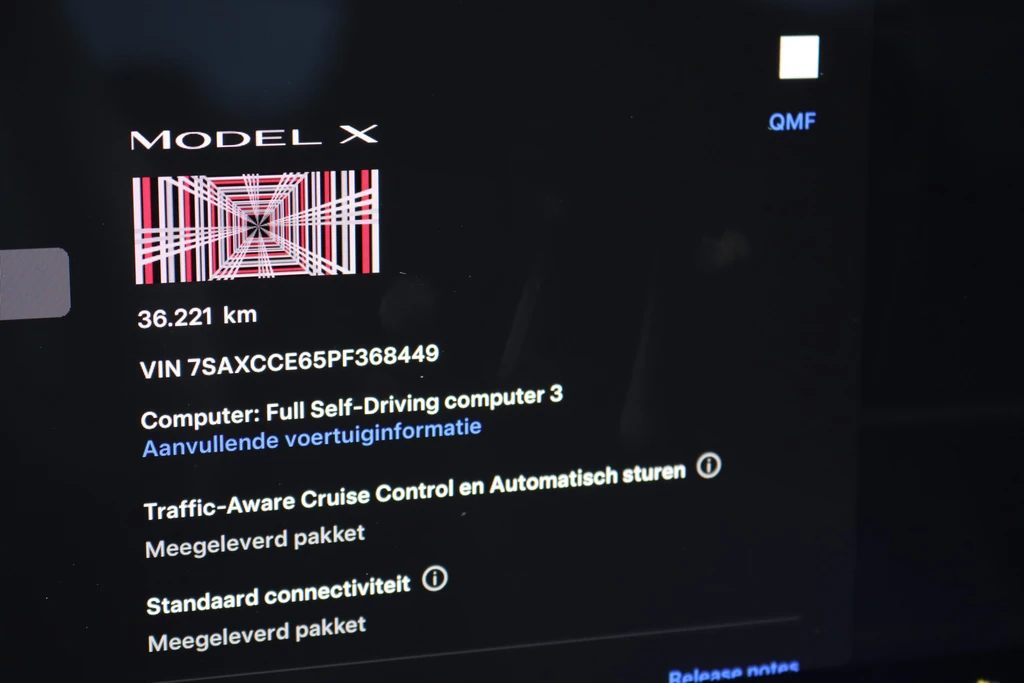 Tesla Model X – foto 28