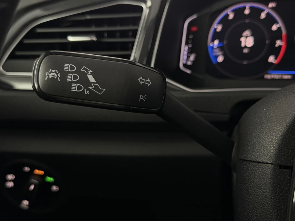 Volkswagen T-Roc – foto 18