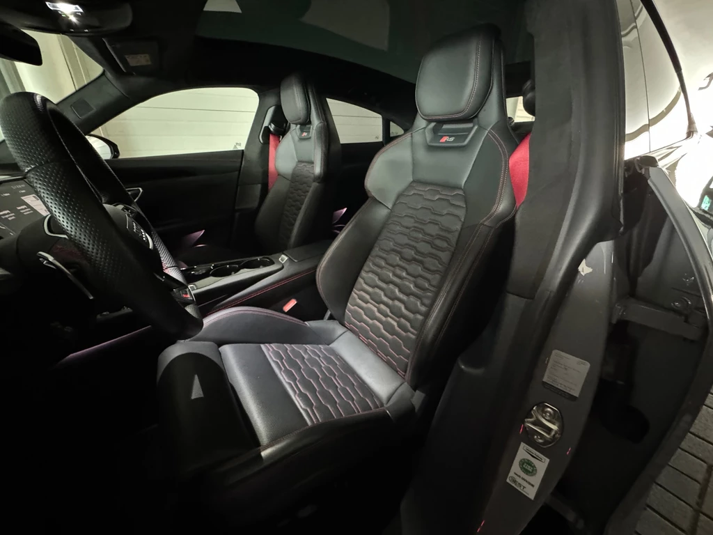 Audi e-tron GT – foto 13